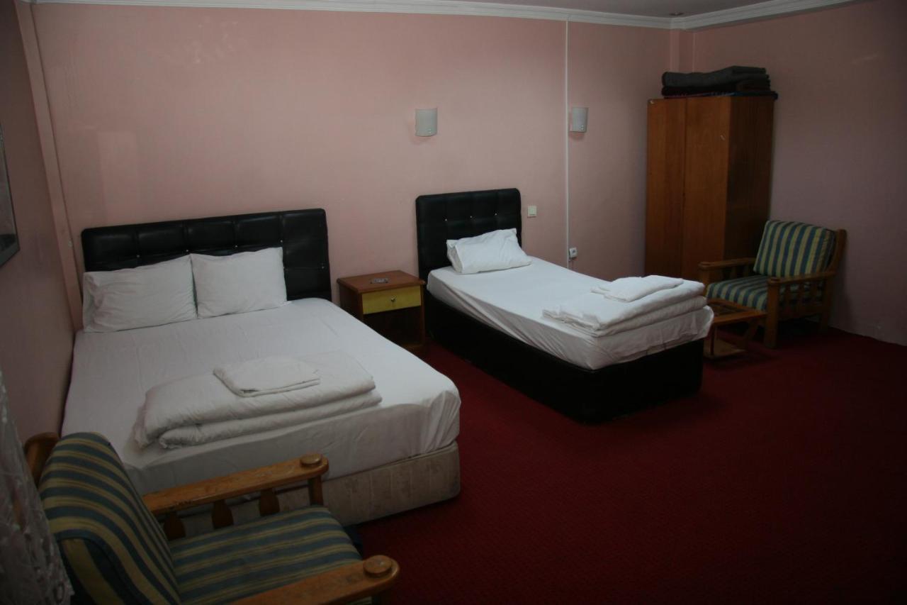 Oz Altin Basak Hotel Ankara Esterno foto